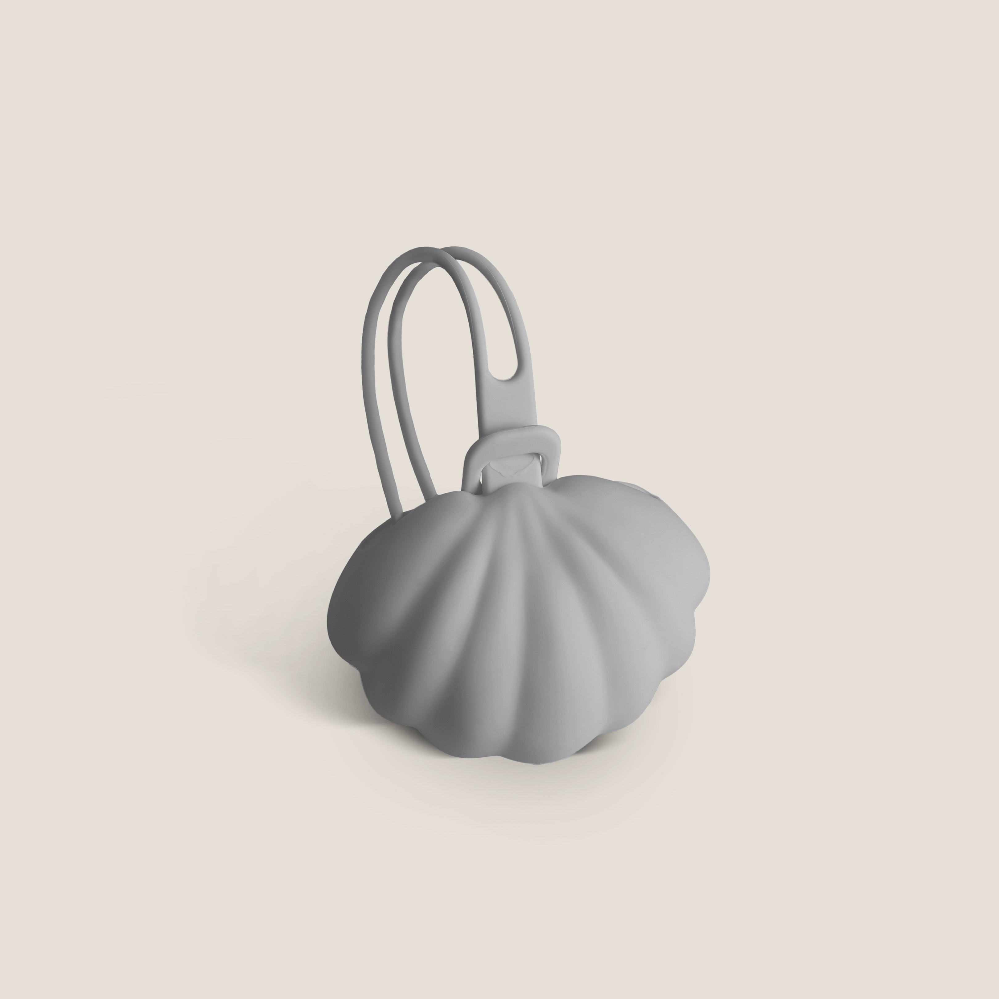 Scallop Nest Charm